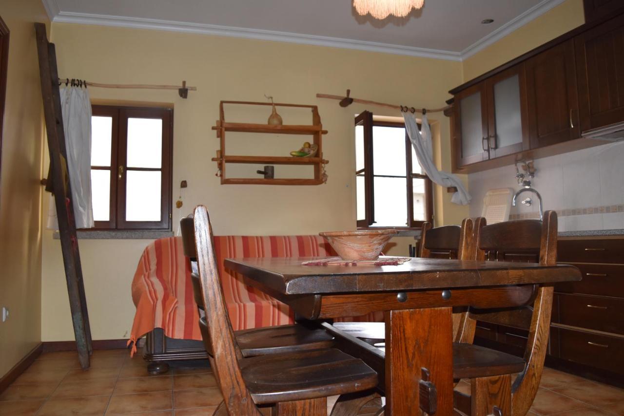 Casa na Serra da Estrela Melo Exterior foto
